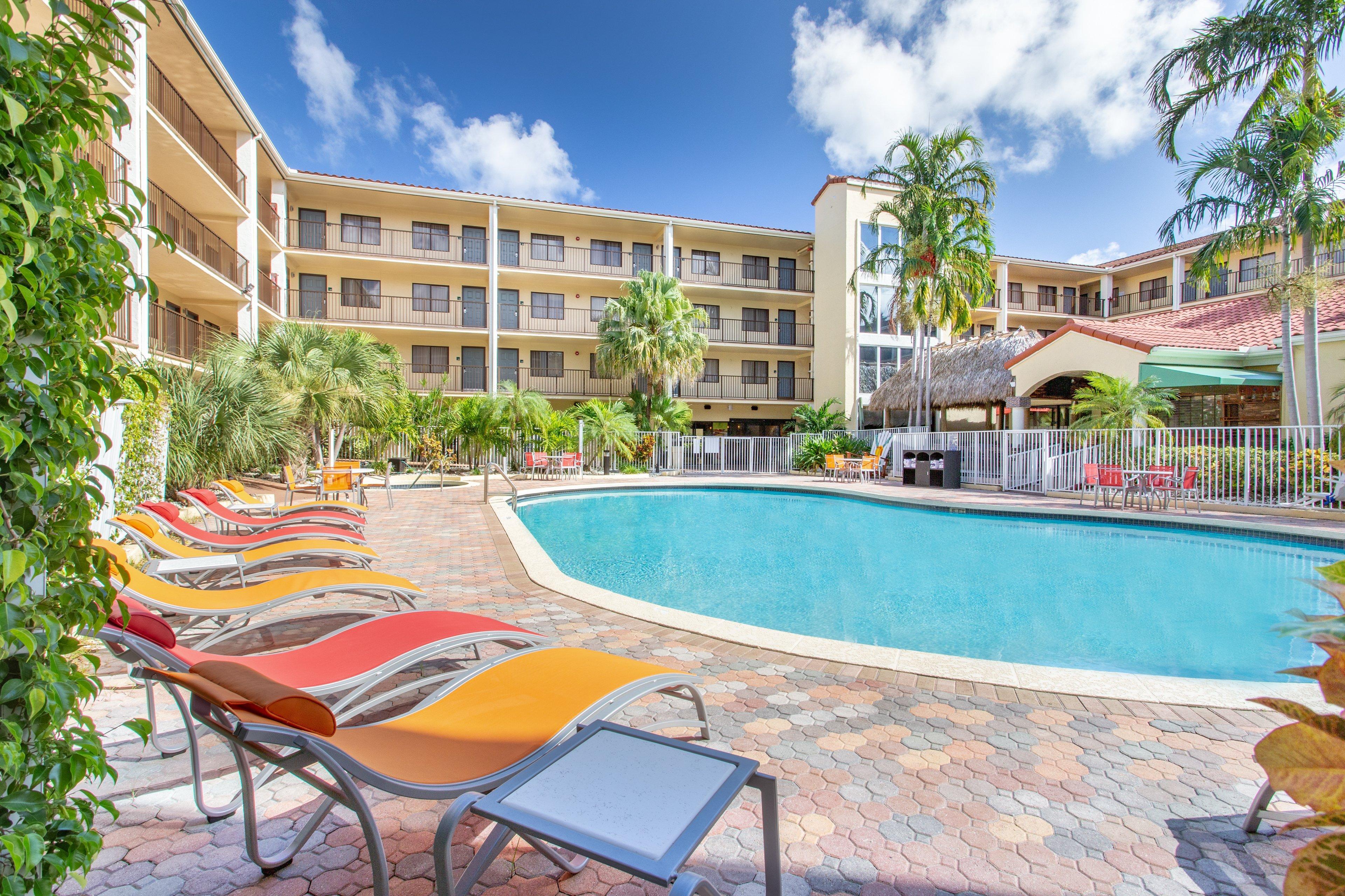 Holiday Inn&Suites Boca Raton - North Exterior foto