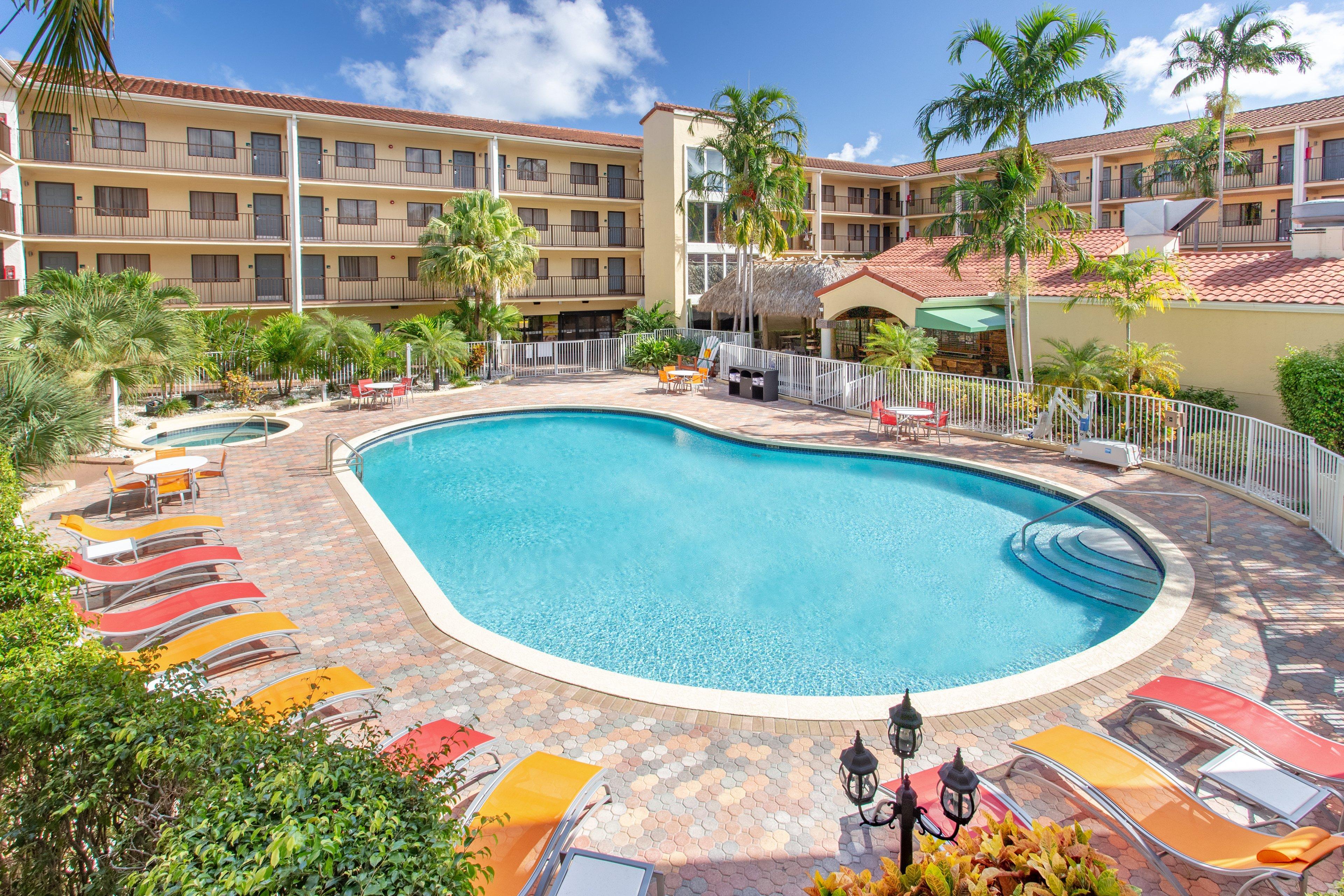 Holiday Inn&Suites Boca Raton - North Exterior foto