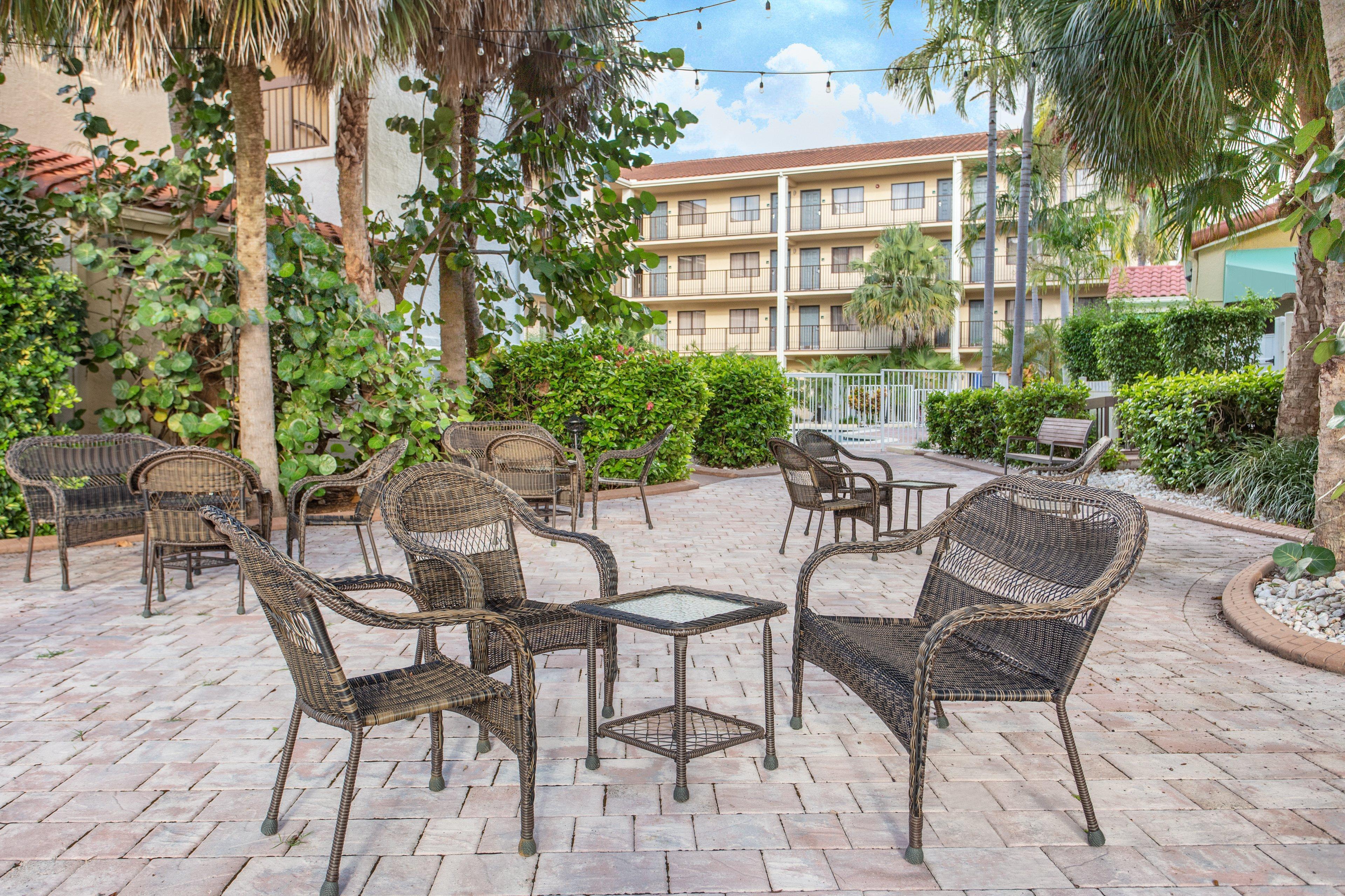Holiday Inn&Suites Boca Raton - North Exterior foto