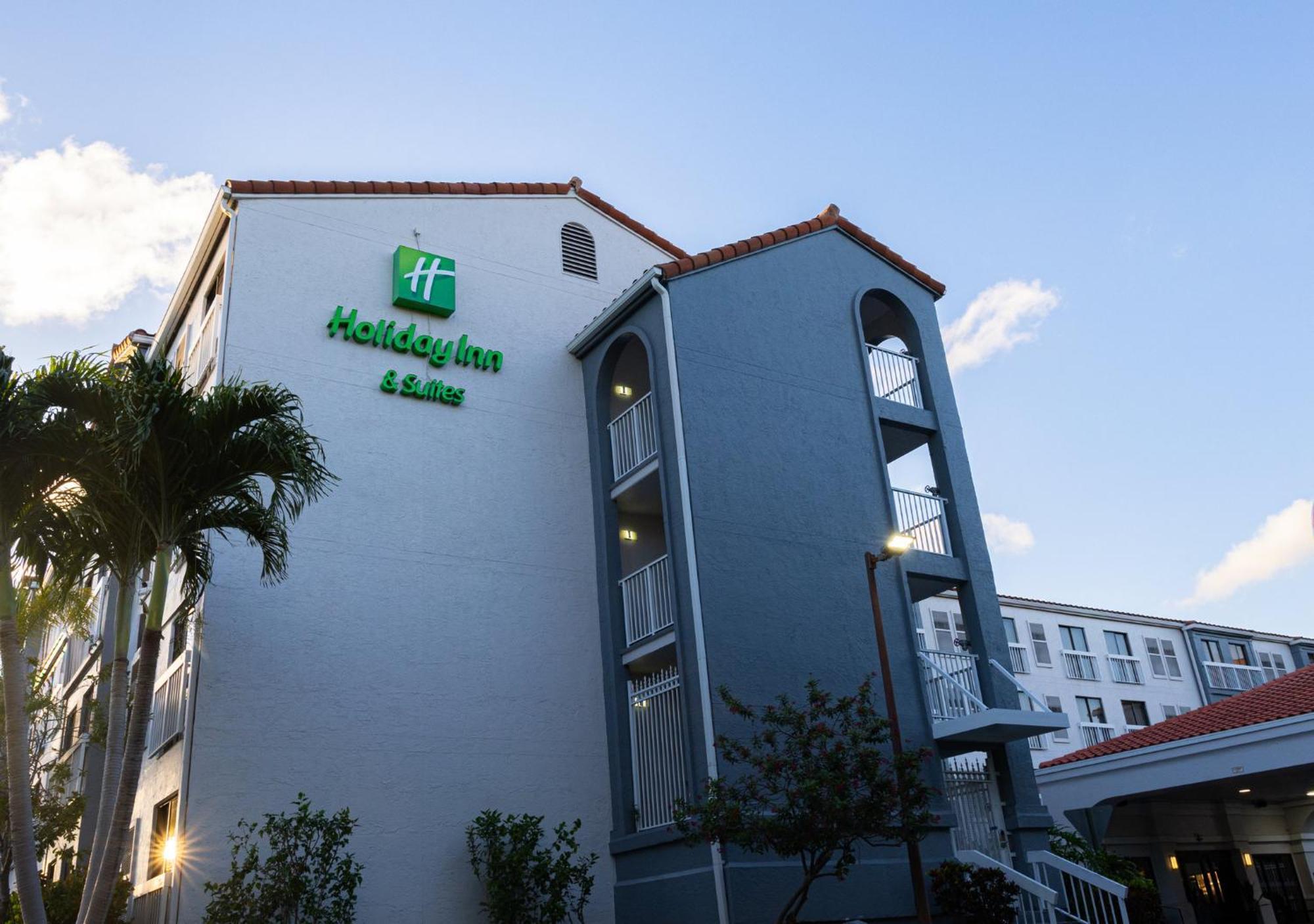 Holiday Inn&Suites Boca Raton - North Exterior foto
